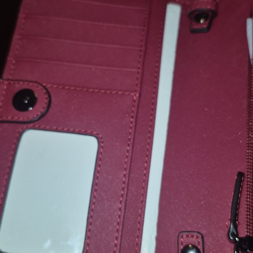 Calvin Klein Cranberry Crossbody Chain Wallet Bag - Picture 8 of 10